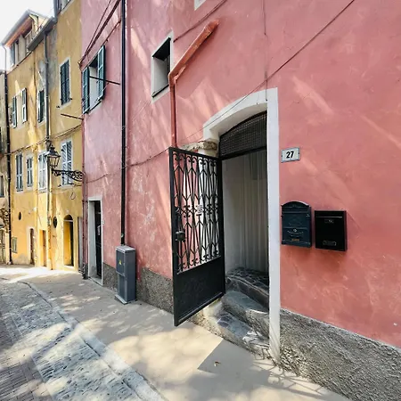 Tapoletti 27 Apartament