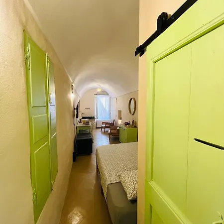 Apartament Tapoletti 27 *